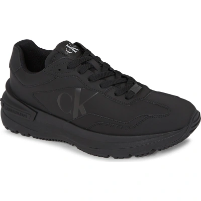 Sneakersy Calvin Klein Jeans Chunky Runner Low Lace In YM0YM00774 Triple Black 0GT