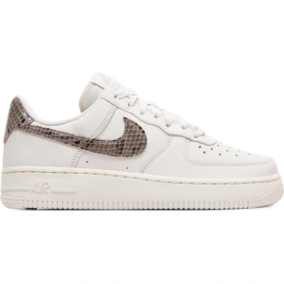 Sneakersy Nike Air Force 1 '07 DD8959 002 Bílá